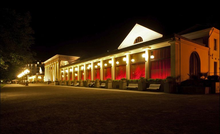 Bild zu Ball im Kurhaus